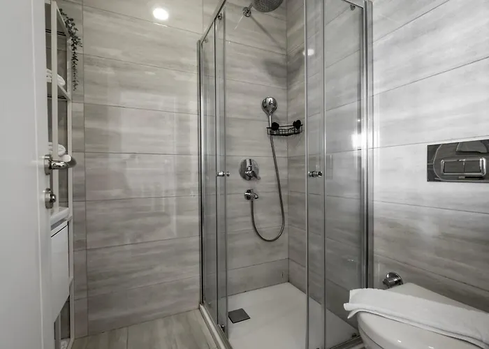 Bovilla Pera יאליקאבאק